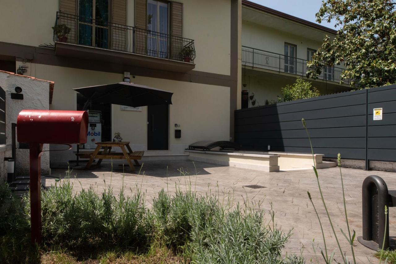 B.Bunker Hotel San Nicola La Strada Kültér fotó