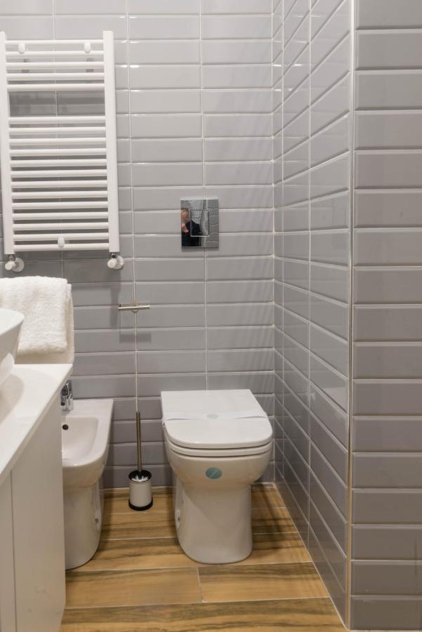 B.Bunker Hotel San Nicola La Strada Kültér fotó